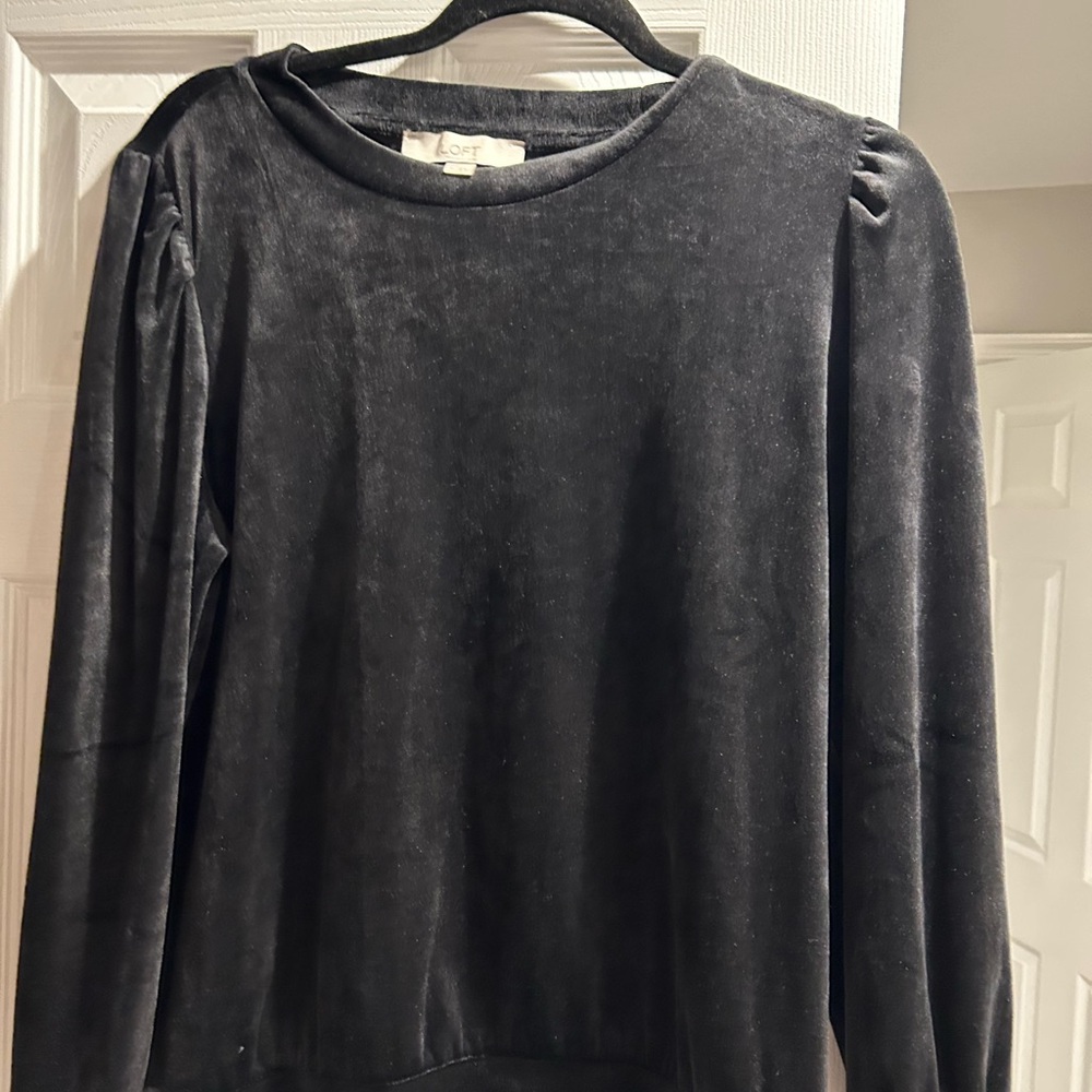 Women Loft velour set